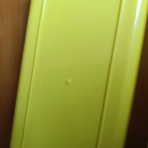 Rectangular plastic box yellow, like new