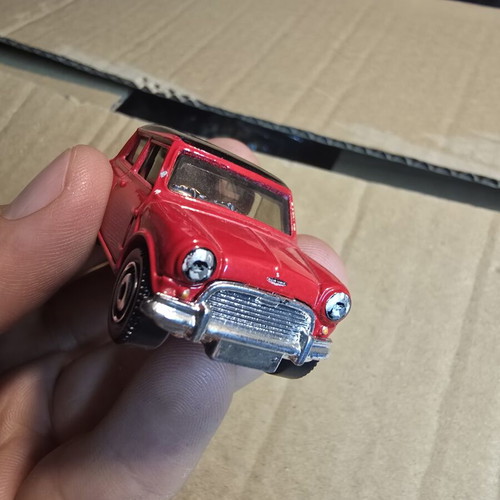 Austin Mini Cooper S collectible die-cast car like new