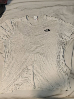 North Face T-shirt Large like new
