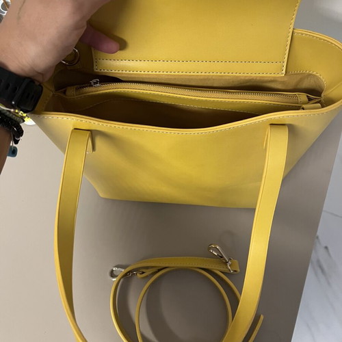 Zara yellow women's handbag like new