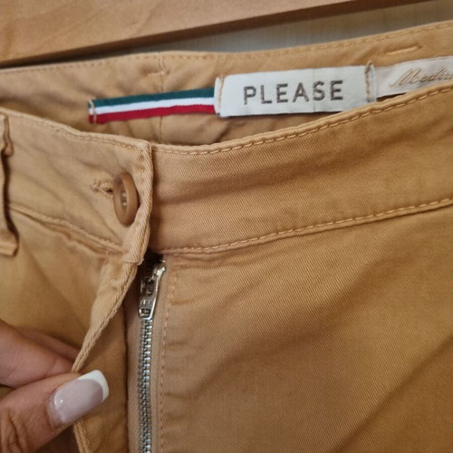 Please elastic denim-style pants size M like new