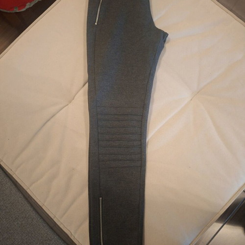 GAP gray elastic pants like new, size S