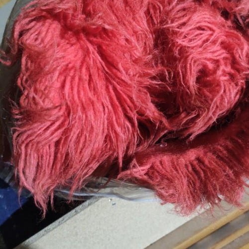 Wool flokati rug like new, watermelon color, traditional weave