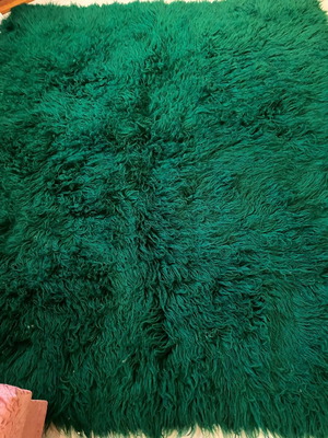 Handmade full wool flokati rug used