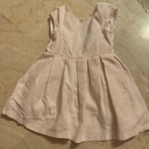 Clothes for 4-year-old girl used