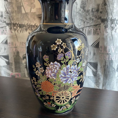 Vintage antique vase used with minimal marks on top