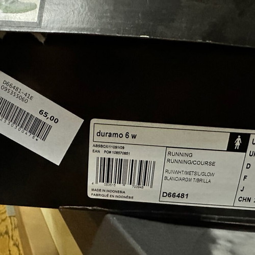 Adidas women's athletic shoes used, size 39-39.5
