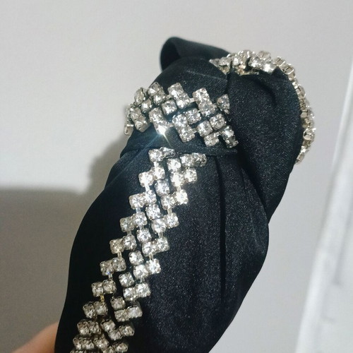 Hairband with rhinestones