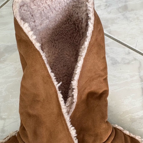 Zara coat for girl 12-18 months like new with inner lining