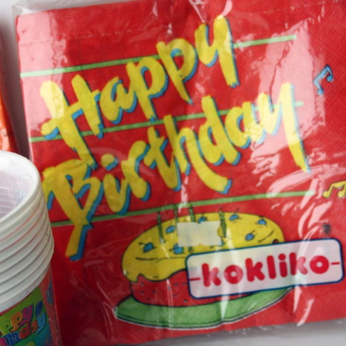 Vintage 90's Happy Birthday party set 40 napkins 8 cups Decorata new