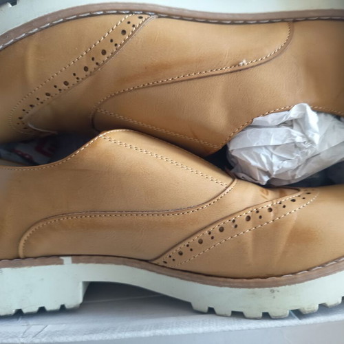 Women's shoes used, size 40, light brown