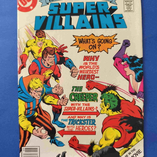 Secret Society of Super-Villains 9 comic book used, English