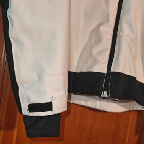 McKinley women's jacket like new, black and white, size L