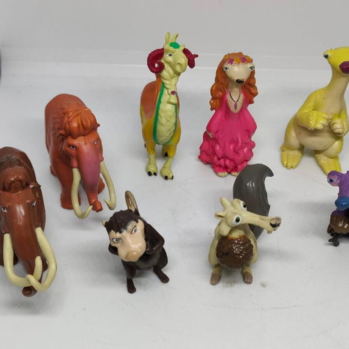 Ice Age collectible figures set of 11, like new