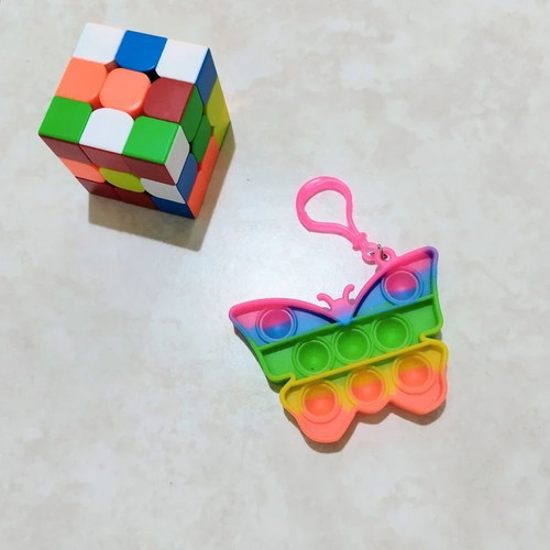 Rubik's Cube 3x3 and Butterfly Pop It Fluo Set like new