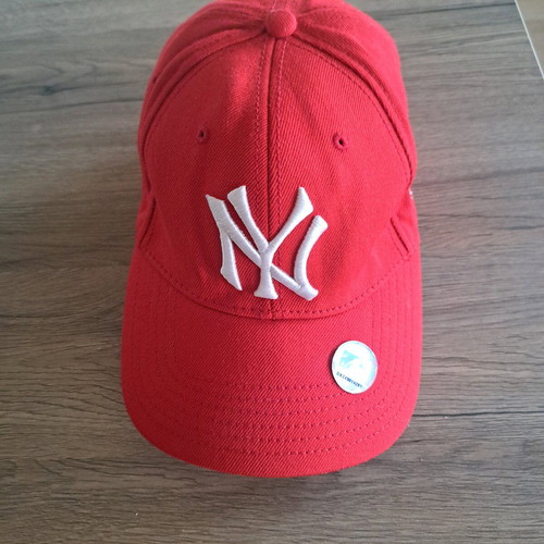 Cooperstown Collection sports cap new, size L, red