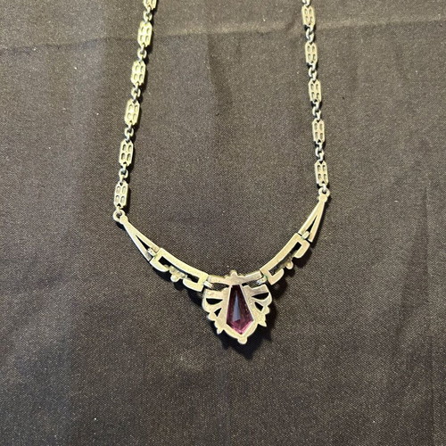 Vintage silver necklace 925 with purple stone like new