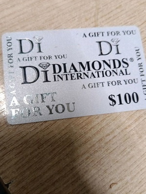 Diamonds International κάρτα δώρου αξίας $100