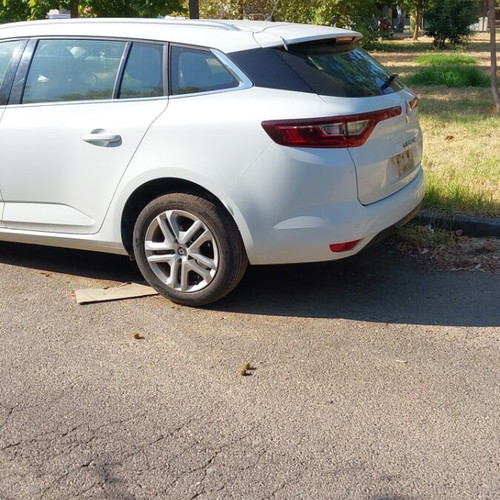 Renault Megane diesel station wagon 2018