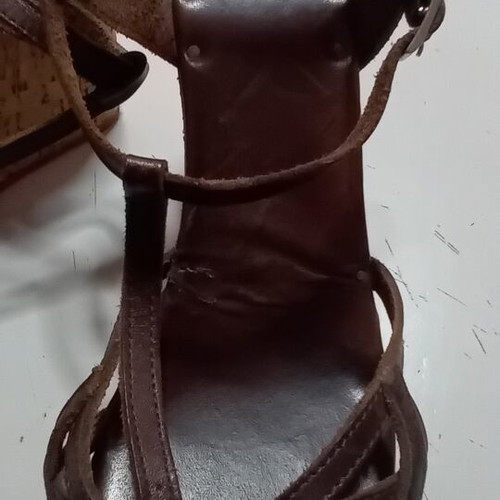 18CRR81 Cerruti women's brown platform sandals used with straps