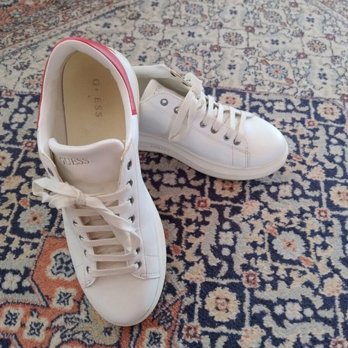 Men's Guess sneakers like new, white, sporty, size 43