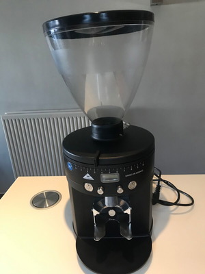 Mahlkonig K30 Vario σχεδόν αχρησιμοποίητος