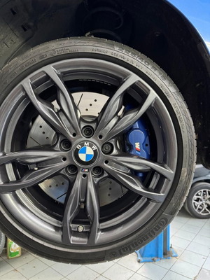 BMW 436M ζαντολάστιχα σαν καινούργια, 18 ιντσών, γνήσια με ελαστικά Continental