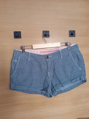 O'Neill women's shorts like new, size M, blue