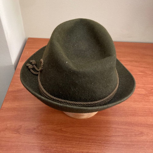Men's wool vintage hat used, olive color, size L