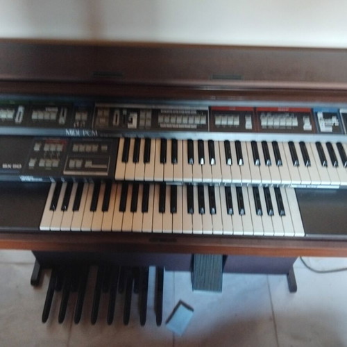 Classic piano used, fully functional