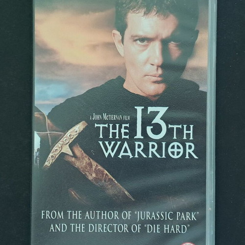 13th Warrior VHS like new, English audio, historical thriller