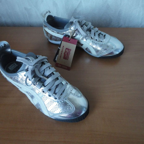 Asics Onitsuka Tiger Mini Cooper new women's sneakers size 37, silver