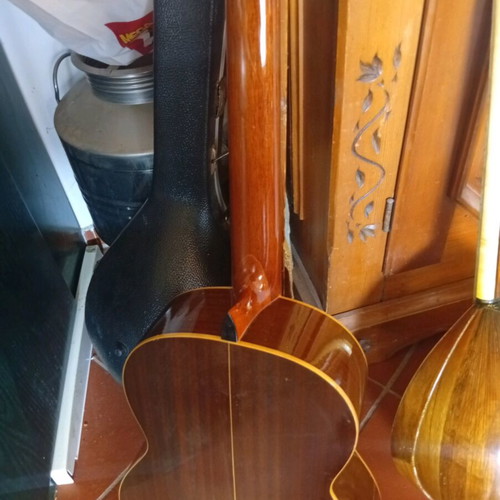 Vicente Sanchis classical guitar and 4-string bouzouki set with saz and baglamas