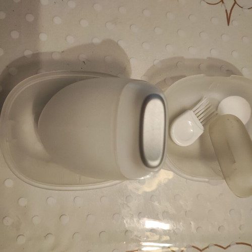 Philips Satin Ice body hair removal device like new with ice attachment