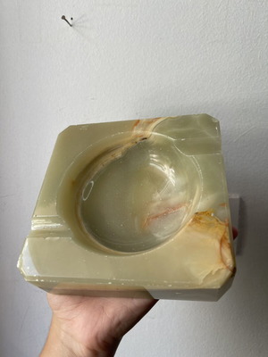 Vintage heavy onyx ashtray like new, decorative marble piece