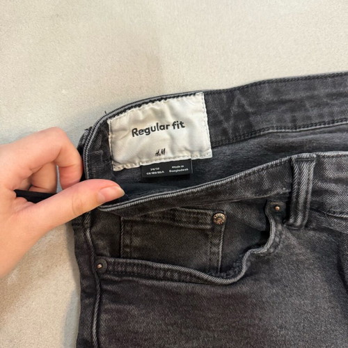 H&M black jeans like new, size M 34/32