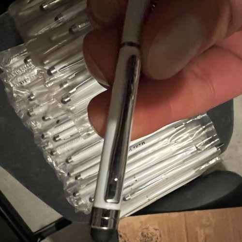 Rotating stylus new with clip for tablet and smartphone
