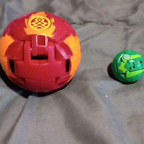Bakugan Deca like new, set of 2 pieces