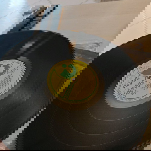 Scorpions Lovedrive βινύλιο μεταχειρισμένο, ελληνική έκδοση, ταλαιπωρημένο εξώφυλλο