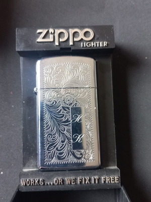 Zippo lighter new with engraving H & K, 1995