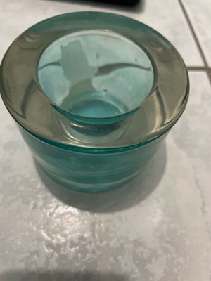 Set of 2 crystal candle holders like new, aqua blue