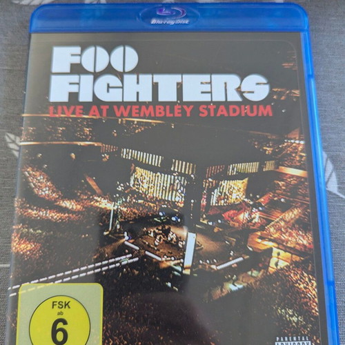 Foo Fighters Live At Wembley Stadium Blu Ray like new, rock