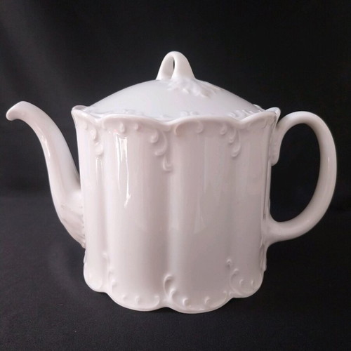 Rosenthal Mon Bijou White teapot, porcelain