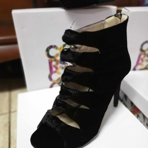 Shoes model 2026 size 38 new