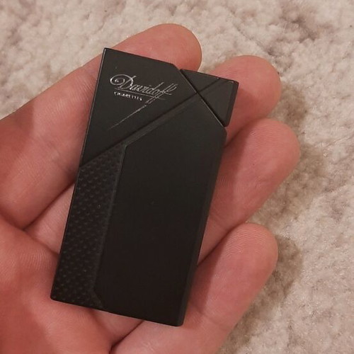 Συλλεκτικός αναπτήρας Davidoff καινούργιος, μαύρος