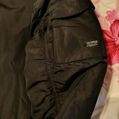 Pull and Bear men's jacket Large black like new