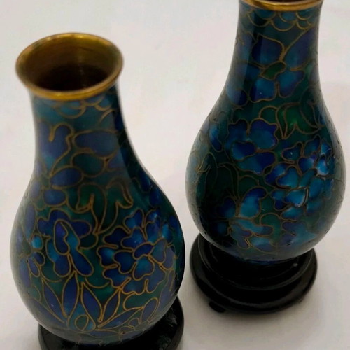 Pair of Vintage Chinese Cloisonné Vases like new, handmade enamel & bronze