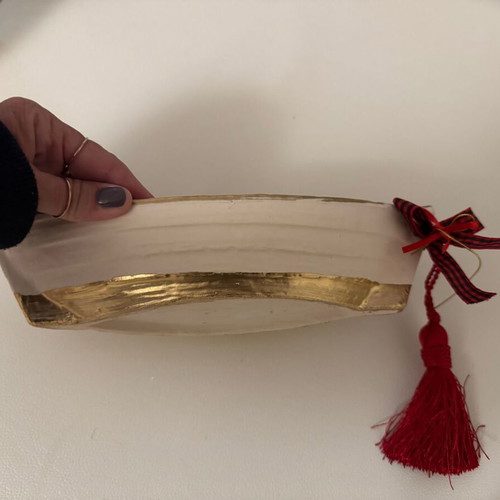 Decorative boat charm beige with gold and red tassel new 29 cm