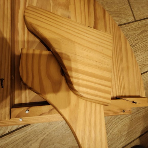 Corner shelves set of 2 solid wood like new