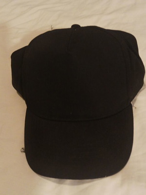 Atlantis hat new, black, one size